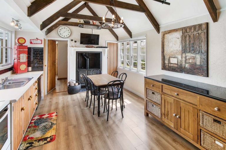 Photo of property in 15 Daniell Street, Bulls, 4818