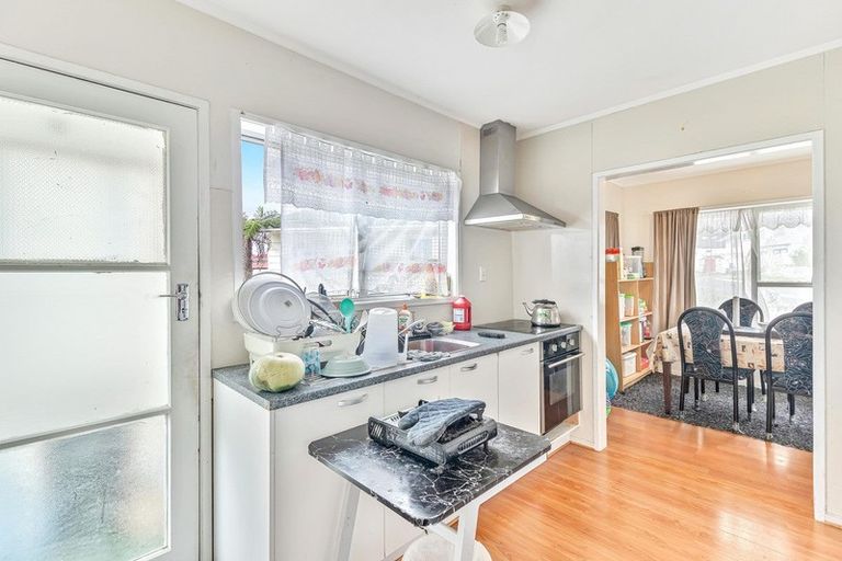 Photo of property in 24 Orly Avenue, Mangere, Auckland, 2022