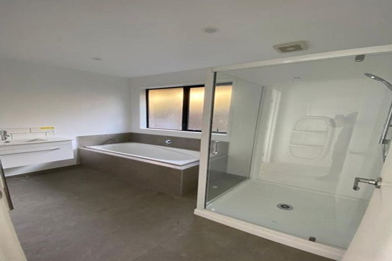 Photo of property in 40 Leathem Crescent, Pokeno, 2402