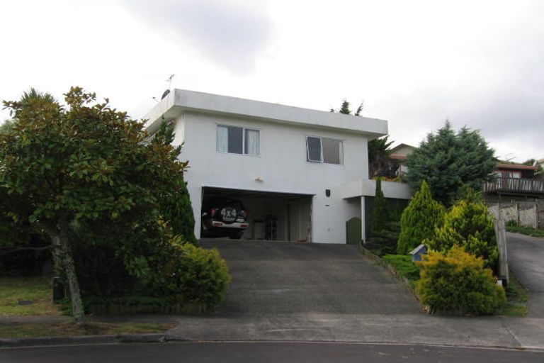 Photo of property in 20 Mallard Place, Unsworth Heights, Auckland, 0632