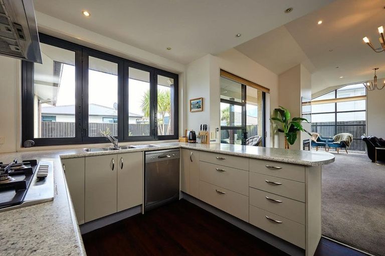 Photo of property in 11 Mcrae Gardens, Kaikoura Flat, Kaikoura, 7371