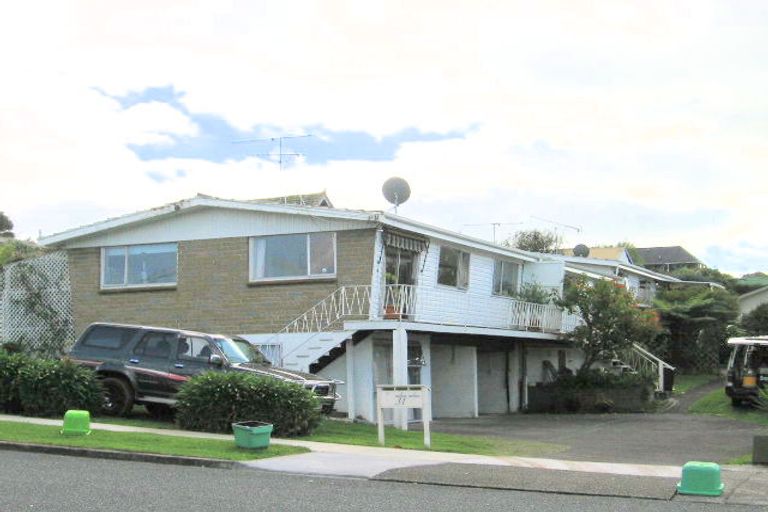 Photo of property in 1/31 Eastern Beach Road, Eastern Beach, Auckland, 2012