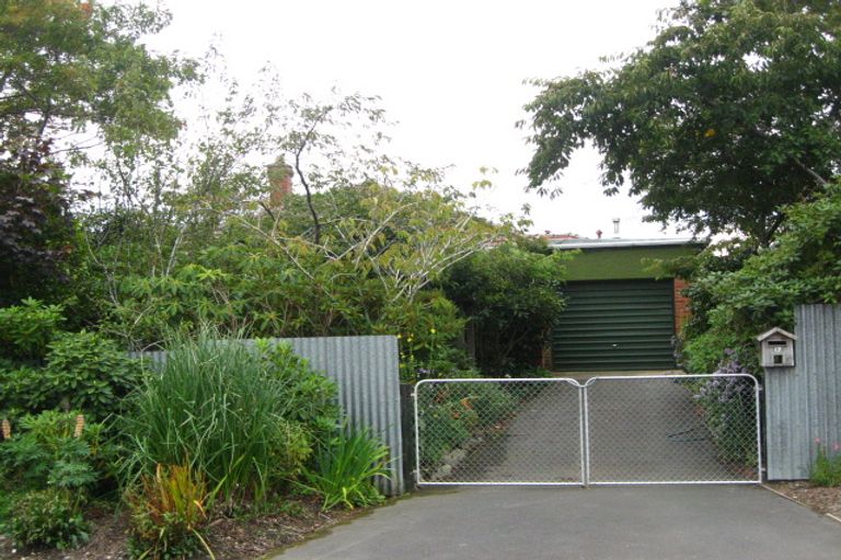 Photo of property in 17 Howorth Road, Fairfield, Dunedin, 9018