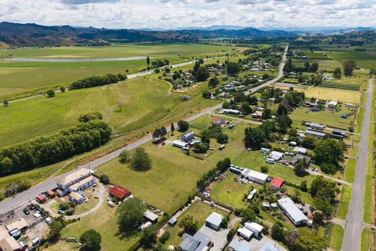 Photo of property in 1156 Matawai Road, Ormond, 4071