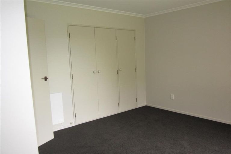 Photo of property in 1 Page Place, Hamilton East, Hamilton, 3216
