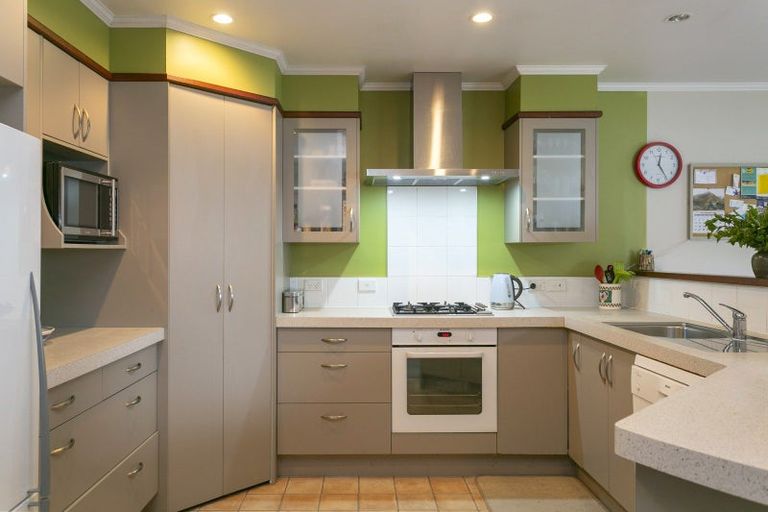 Photo of property in 95 Grace Crescent, Richmond Heights, Taupo, 3330