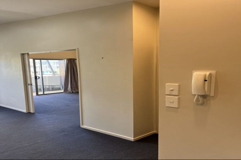 Photo of property in Albany Central, 12c/210 Dairy Flat Highway, Albany, Auckland, 0632