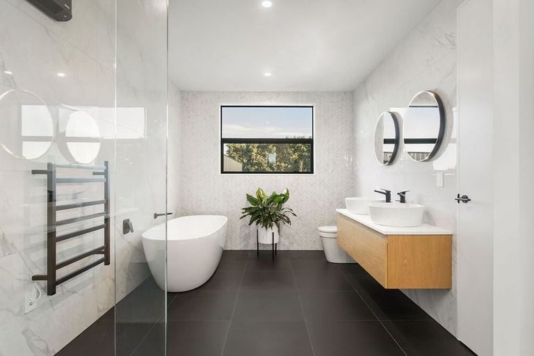 Photo of property in 11 Classiebawn Lane, Prebbleton, Christchurch, 7676