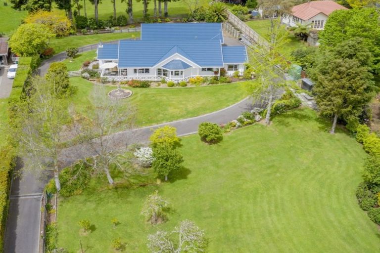 Photo of property in 33 Wi Pere Street, Manakau, Levin, 5573