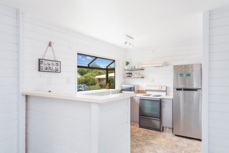 Photo of property in 8 Cromwell Drive, Fitzroy, Hamilton, 3206