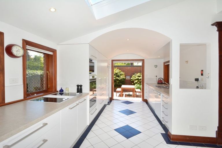 Photo of property in 6 Mcgeorge Avenue, Mornington, Dunedin, 9011