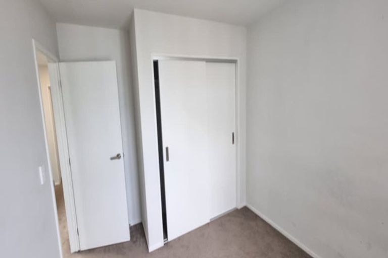 Photo of property in 7 Riroriro Close, Papakura, 2110