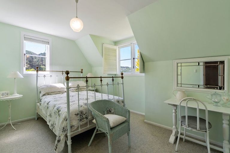 Photo of property in 5 Khouri Avenue, Karori, Wellington, 6012