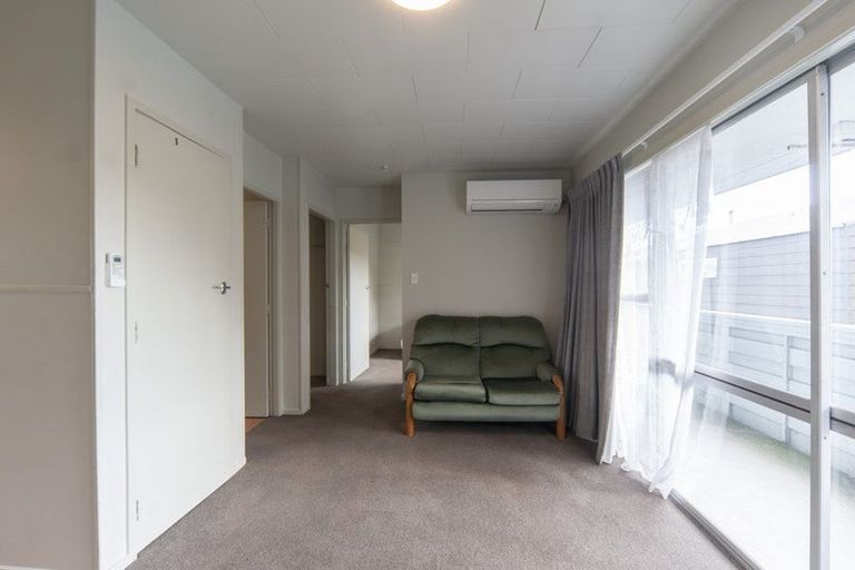 Photo of property in 4/6 Opoia Drive, Hamilton East, Hamilton, 3216