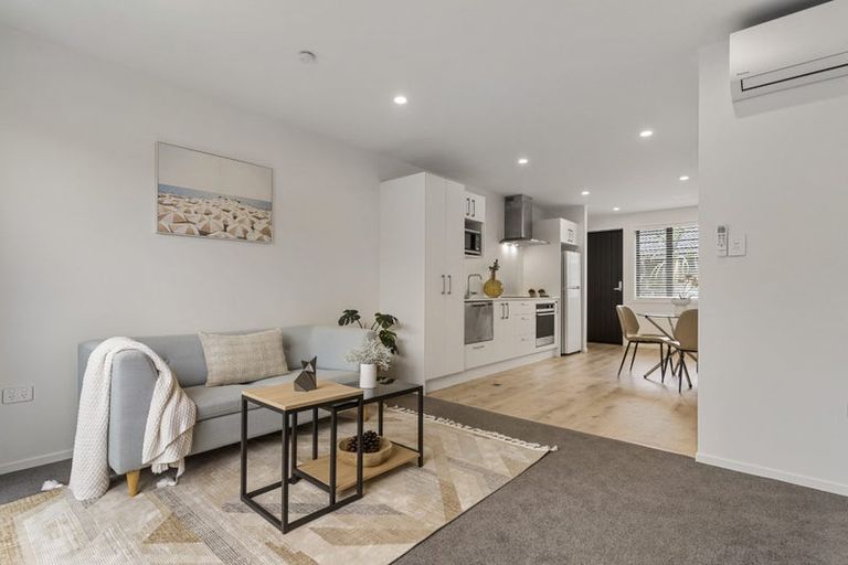 Photo of property in 6/63 Taikata Road, Te Atatu Peninsula, Auckland, 0610