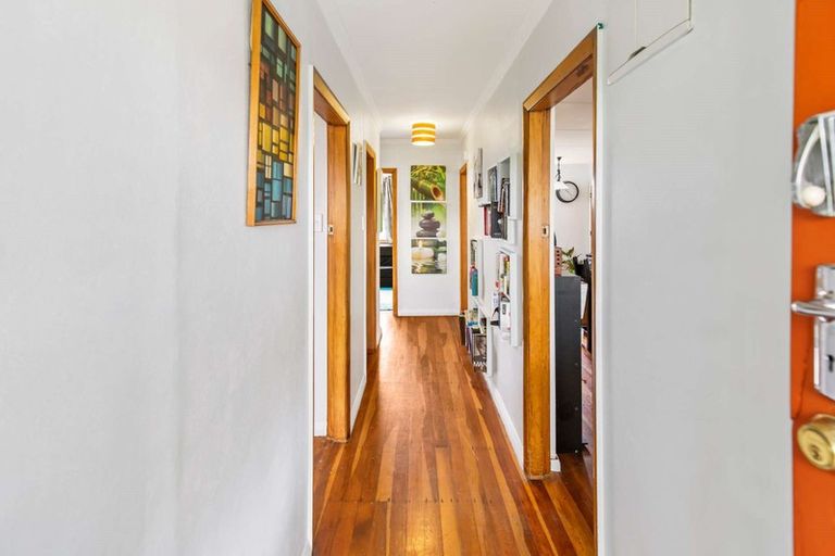 Photo of property in 45 Mclean Street, Woodville, 4920