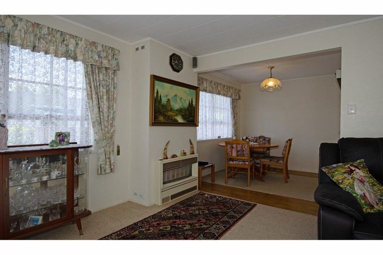 Photo of property in 5 Blundell Avenue, Kawerau, 3127