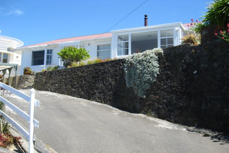 Photo of property in 63 Onslow Road, Khandallah, Wellington, 6035