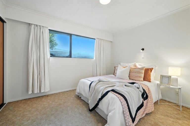 Photo of property in 12 Kinley Street, Rangiora, 7400