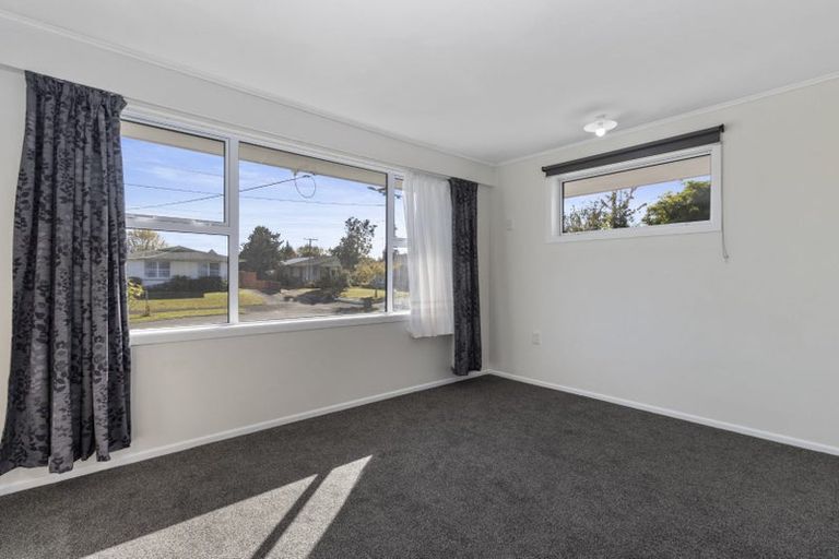 Photo of property in 10 Roseburg Street, Fairfield, Hamilton, 3214