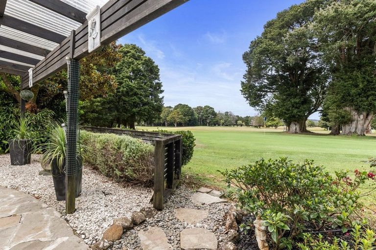 Photo of property in 18 Lochiel Place, Te Kamo, Whangarei, 0112