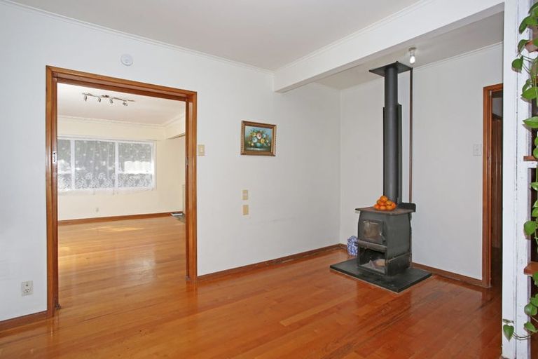 Photo of property in 76 King Street, Waiuku, 2123