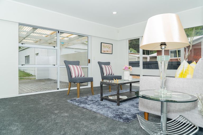 Photo of property in 41 Lawrence Crescent, Hillpark, Auckland, 2102