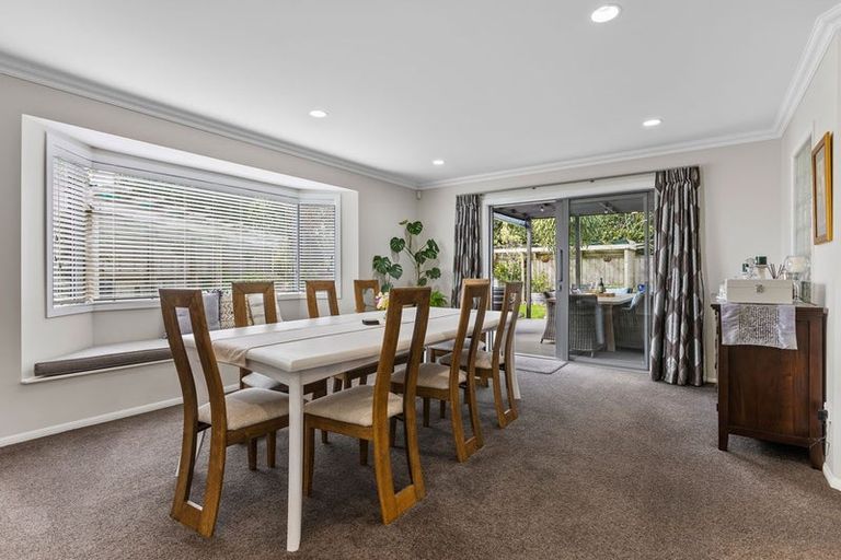 Photo of property in 10g Tupare Place, Highlands Park, New Plymouth, 4312