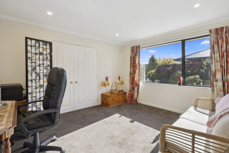 Photo of property in 24 Rowan Place, Mosgiel, 9024