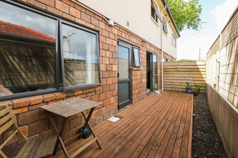 Photo of property in 47b Fifth Avenue, Enderley, Hamilton, 3214