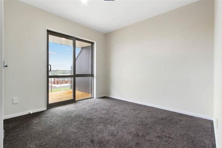 Photo of property in 37b Thomas Road, Mangere, Auckland, 2022