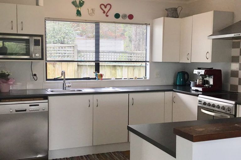 Photo of property in 21/24 Beswick Place, Birkdale, Auckland, 0626