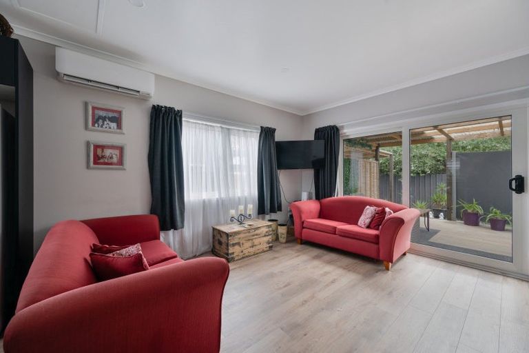 Photo of property in 103a Latham Street, Marewa, Napier, 4110