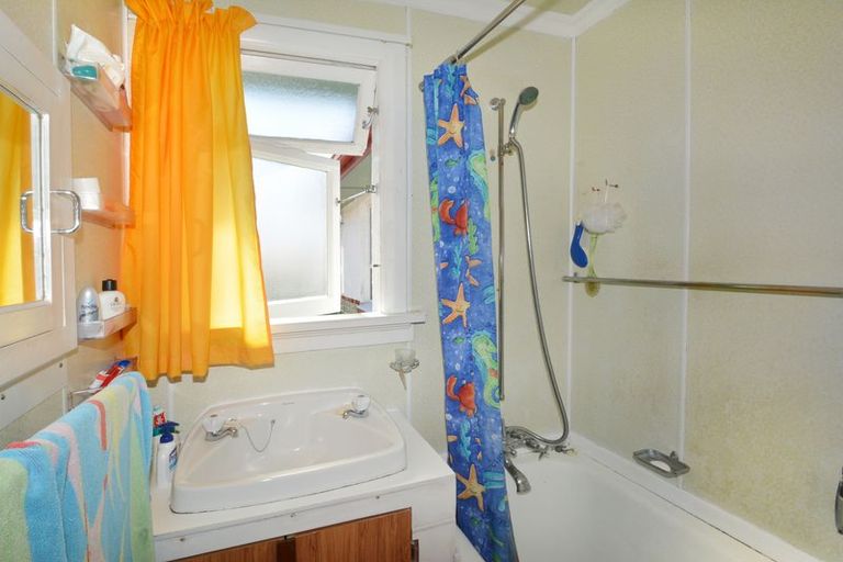 Photo of property in 62 Greenock Street, Kaikorai, Dunedin, 9010