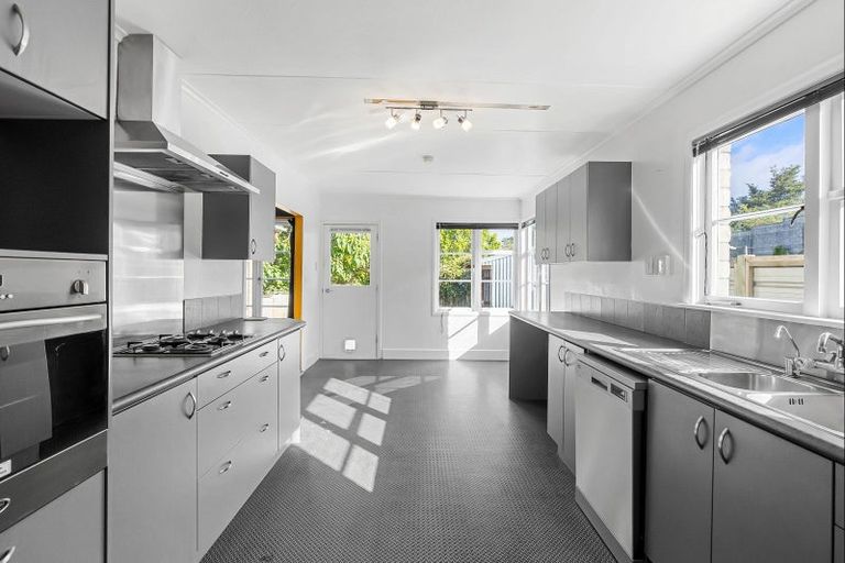 Photo of property in 8 Hillsview Crescent, Taumarunui, 3920