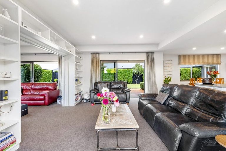 Photo of property in 10 Elizabeth Allen Drive, West Melton, 7618