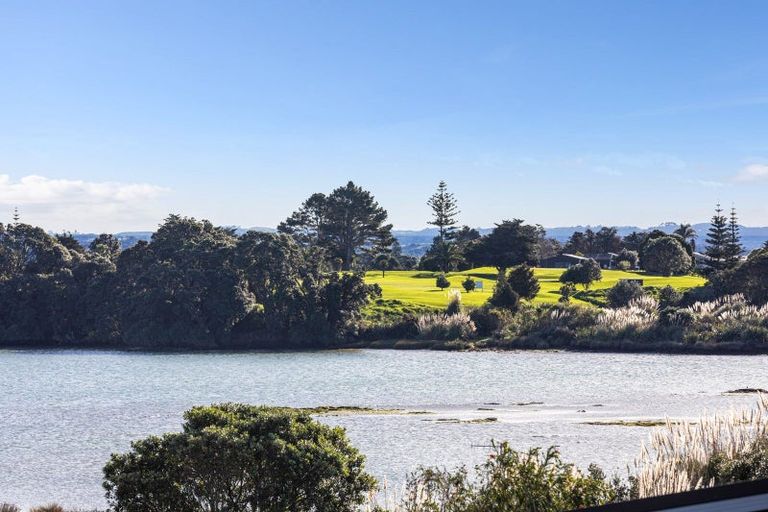 Photo of property in 7 Goble Road, Clarks Beach, Pukekohe, 2679