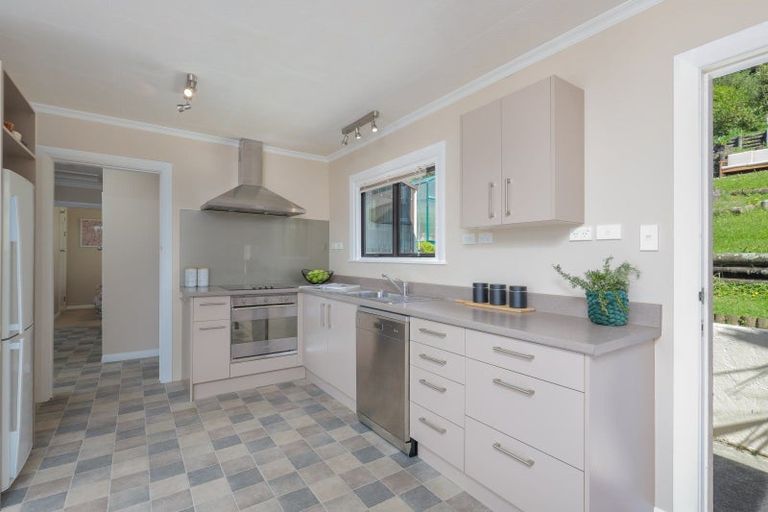 Photo of property in 11 Queens Road, Stepneyville, Nelson, 7010