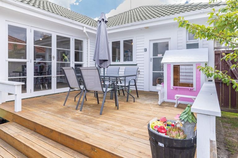 Photo of property in 18 Pearsons Avenue, Claudelands, Hamilton, 3214