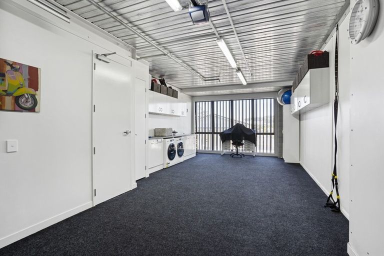 Photo of property in 1/6 Waima Street, Grey Lynn, Auckland, 1021