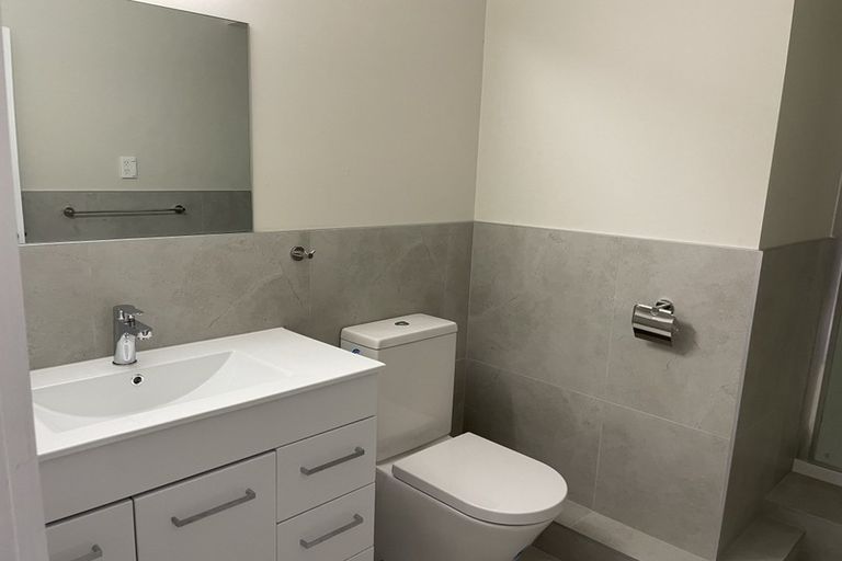 Photo of property in 18 Newstead Avenue, Browns Bay, Auckland, 0632