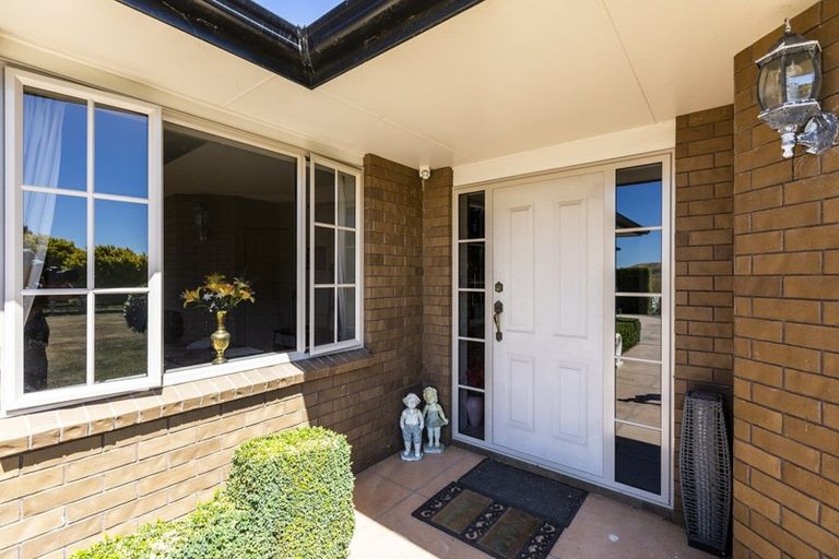 Photo of property in 56 Ireland Road, Waipawa, 4277