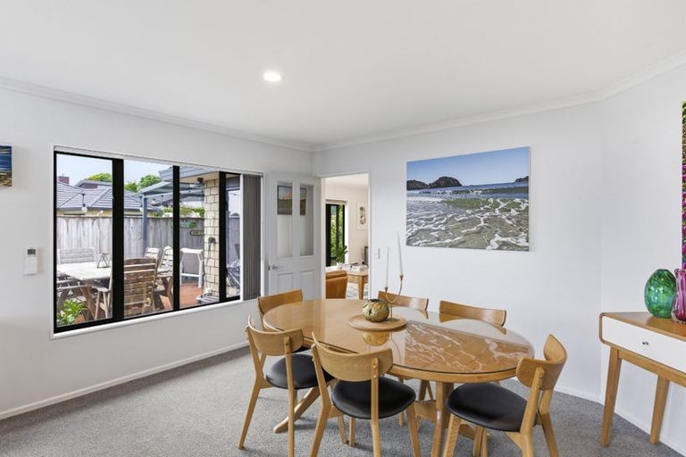 Photo of property in 90 Regent Drive, Paraparaumu Beach, Paraparaumu, 5032