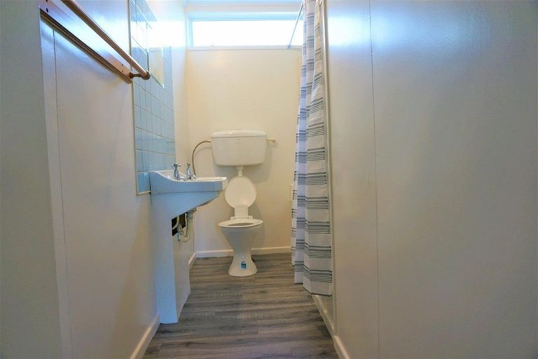 Photo of property in 64 Tramway Road, Strathern, Invercargill, 9812