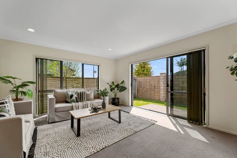 Photo of property in 5/100 Millers Road, Brookfield, Tauranga, 3110