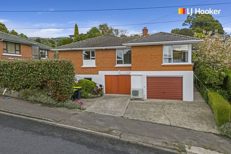 Photo of property in 30 Glenmore Street, Glenleith, Dunedin, 9010
