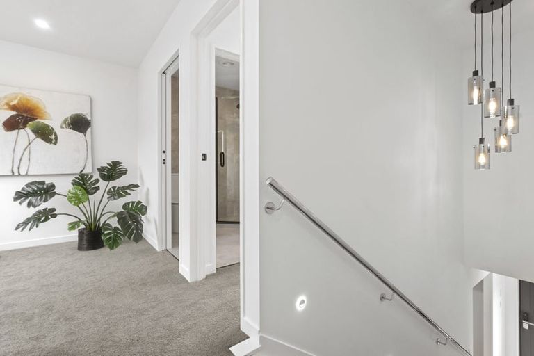 Photo of property in 7c Mildmay Road, Henderson, Auckland, 0610