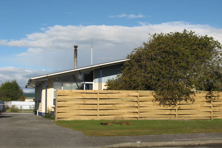 Photo of property in 170 Sale Street, Hokitika, 7810