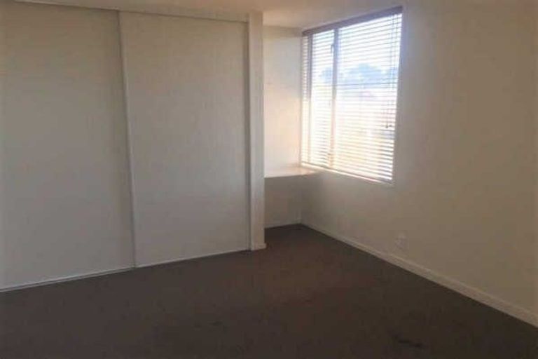 Photo of property in 20/15 Peterborough Street, Christchurch Central, Christchurch, 8013
