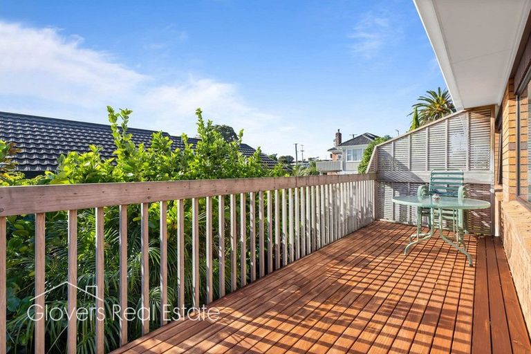 Photo of property in 2/169 Titirangi Road, New Lynn, Auckland, 0600